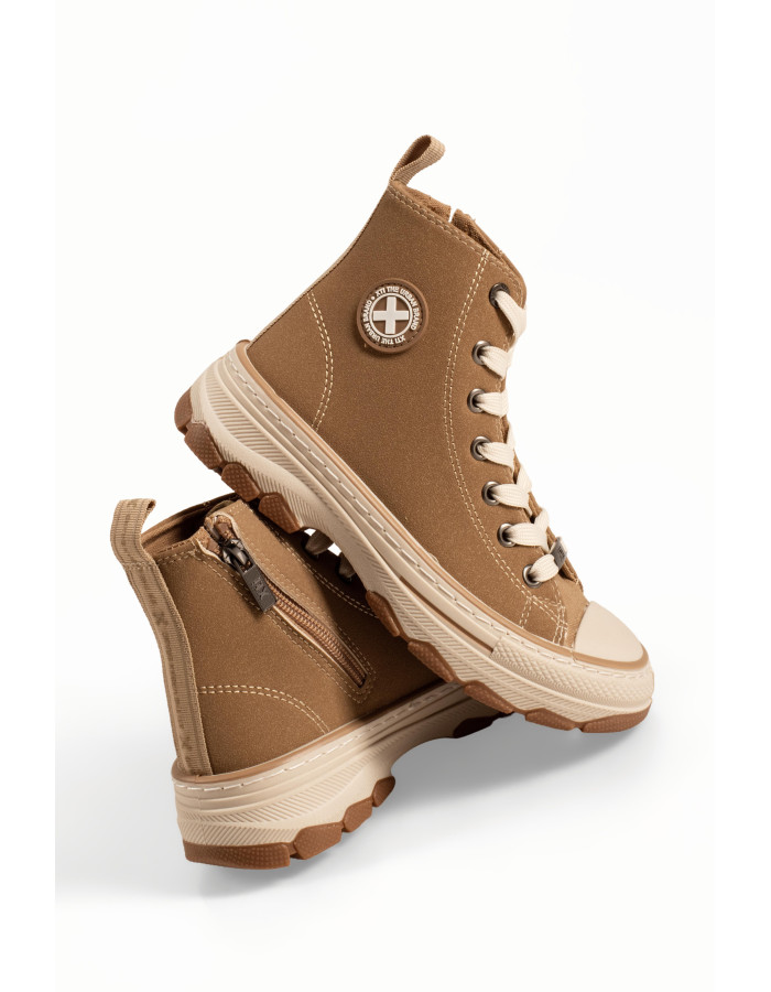 Xti chunky παιδικά sneakers μποτάκια με κορδόνια σε πούρο χρώμα