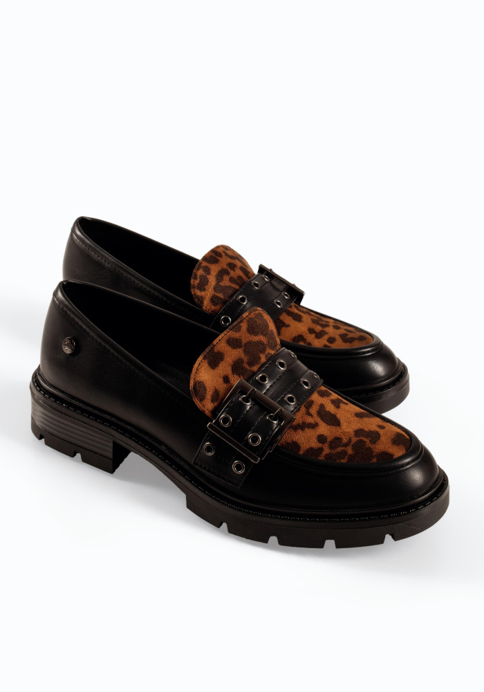 Zak γυναικεία μαύρα loafers με λεοπάρ σχέδιο και μεταλλική αγκράφα