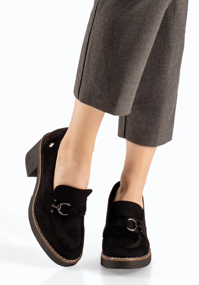 Zak μαύρα σουέτ γυναικεία loafers με κρεπ χοντρό τακούνι