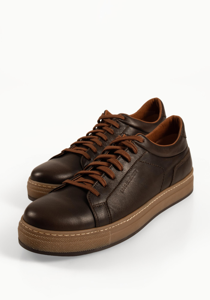 Commanchero καφέ δερμάτινα ανδρικά sneakers με ενισχυμένη σόλα και ραφές