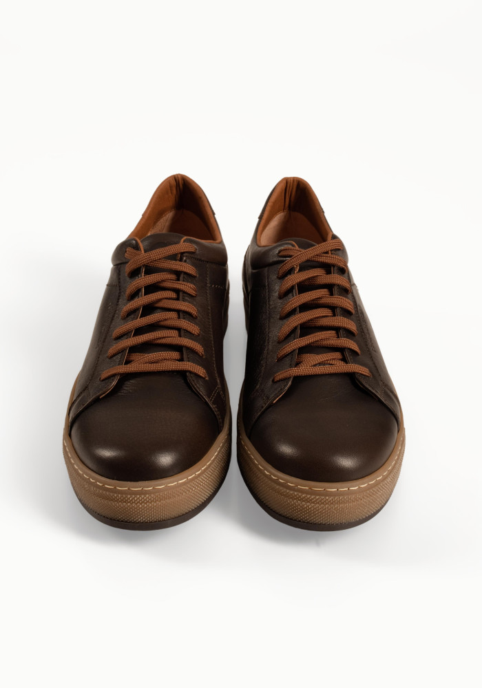 Commanchero καφέ δερμάτινα ανδρικά sneakers με ενισχυμένη σόλα και ραφές