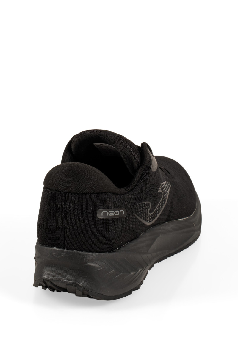 Ανδρικά sneakers Joma μαύρα με πλαϊνό λογότυπο και chunky σόλα