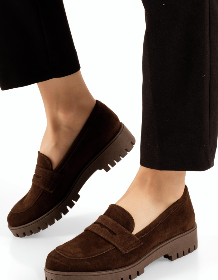 Si Bolleti καφέ σουέτ loafers με τρακτερωτή σόλα