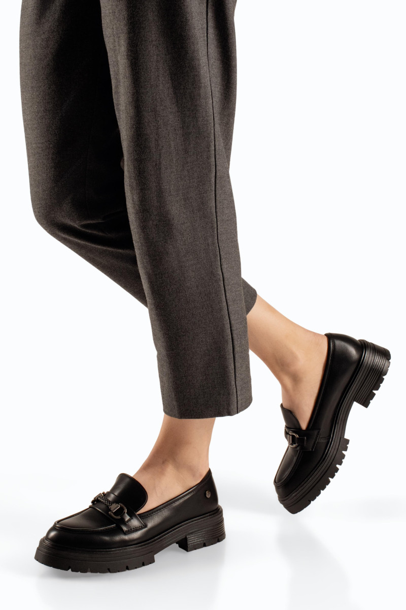 Zak γυναικεία loafers μαύρα με πλεκτή λεπτομέρεια