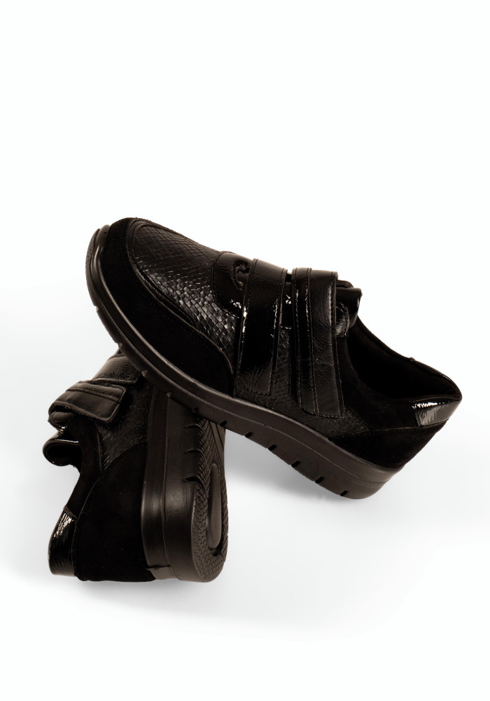 Zak γυναικεία ανατομικού τύπου sneakers μαύρα με διπλό αυτοκόλλητο