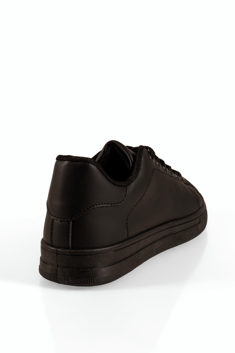 Unisex sneakers μαύρα με κορδόνια και διάτρητες λεπτομέρειες
