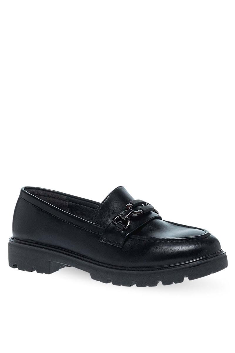 Γυναικεία loafers Parex με μεταλλικό chain διακοσμητικό και χαμηλή chunky σόλα