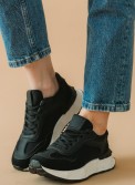 Chunky sneakers σε συνδυασμό χρωμάτων 330.LY585-L