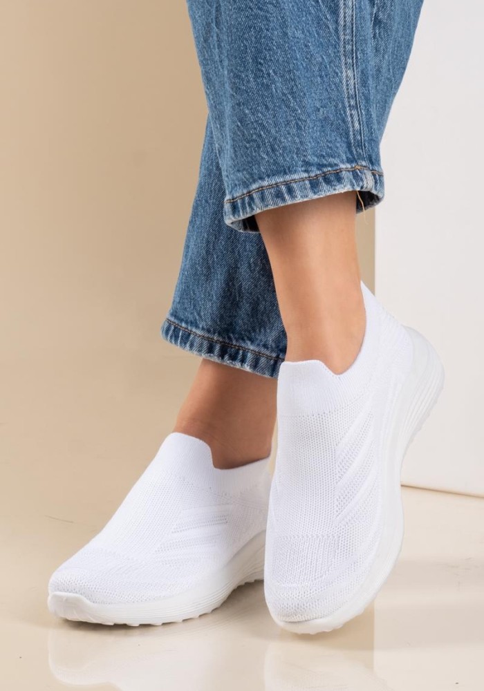 Υφασμάτινα slip-on sneakers τύπου κάλτσα 431.ZY505-F ΑΣΠΡΟ