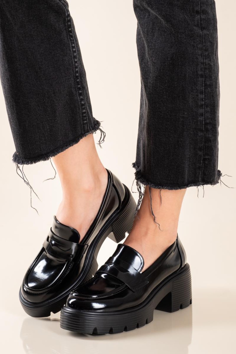 Block-heeled classic loafers 431.LT2407-L ΜΑΥΡΟ Block-heeled classic loafers 431.LT2407-L ΜΑΥΡΟ