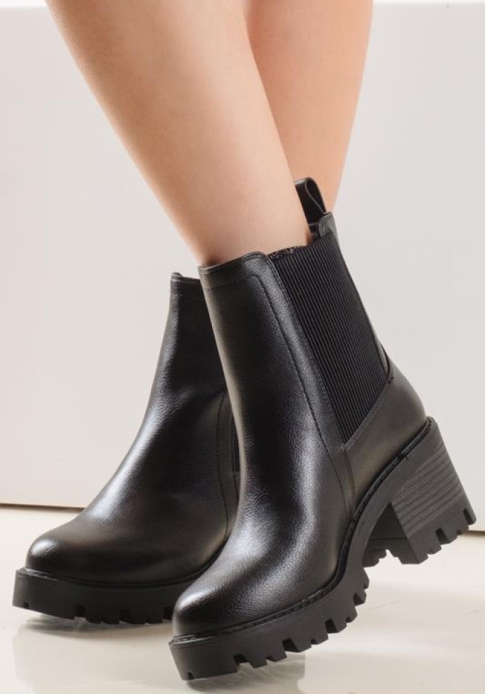 Casual μποτάκι με χοντρό τακούνι και λάστιχο 330.MD1050-L ΜΑΥΡΟ