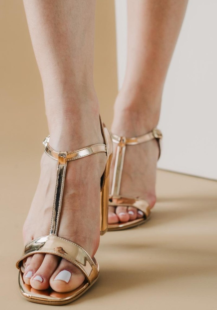 Πέδιλα με T-strap και μπαρέτα 062.2078-MIRROR ΜΠΡΟΝΖΕ