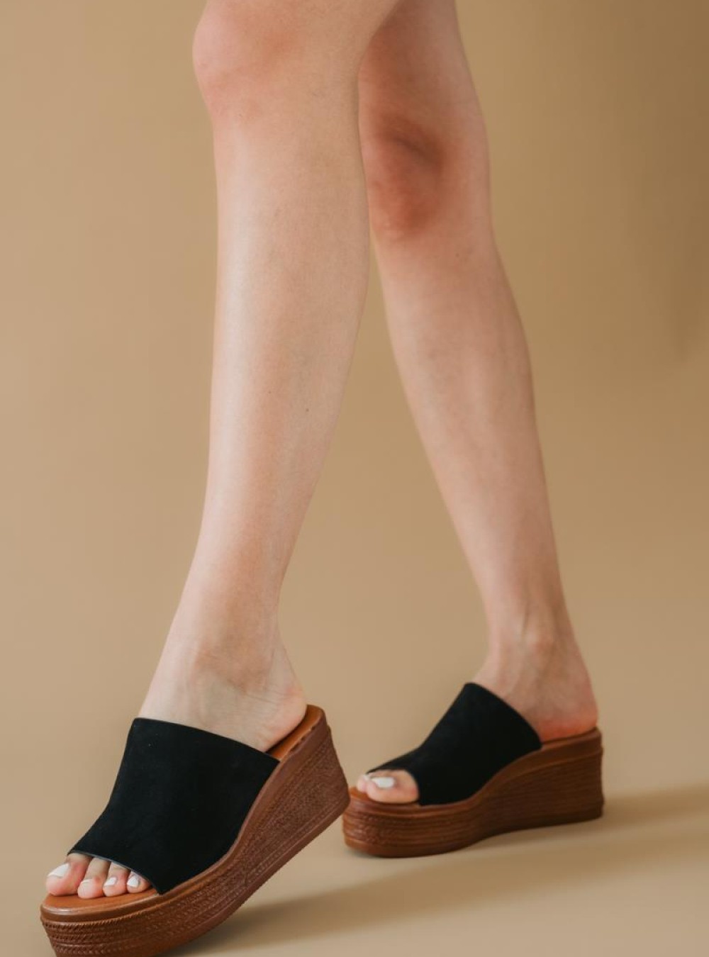 ADAMS Suede πλατφόρμες με φαρδιά φάσα 004.927-24016-C ΜΑΥΡΟ ADAMS Suede πλατφόρμες με φαρδιά φάσα 004.927-24016-C ΜΑΥΡΟ