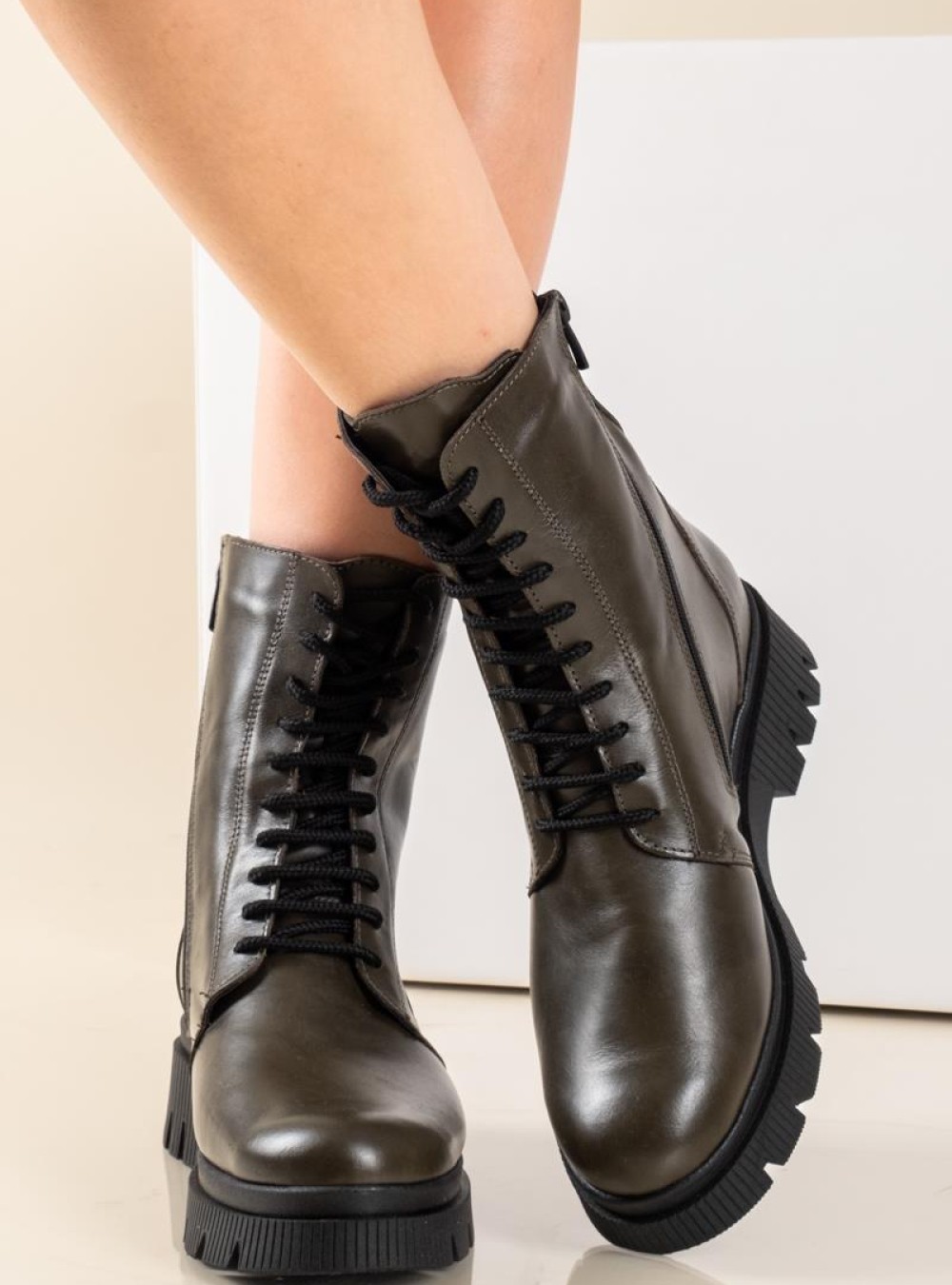 BOXER Chunky αρβυλάκι με διαγώνιο φερμουάρ 031.51122-L ΛΑΔΙ BOXER Chunky αρβυλάκι με διαγώνιο φερμουάρ 031.51122-L ΛΑΔΙ