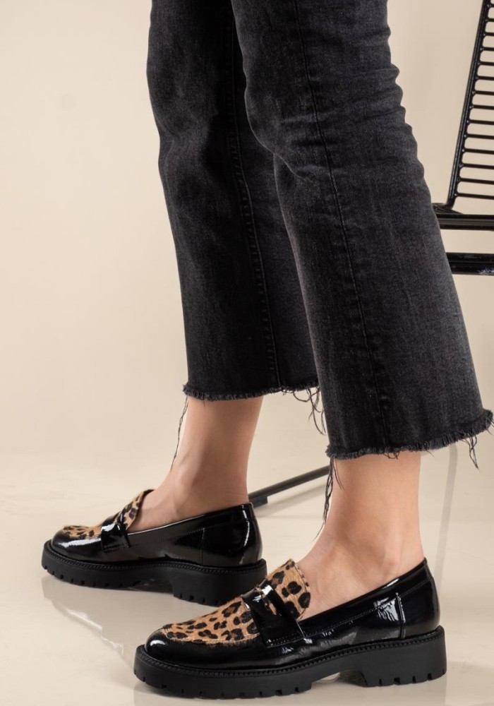 Λουστρίνι loafer με λεοπάρ pony skin λεπτομέρειες 330.2504-LU ΜΑΥΡΟ/ΛΕΟΠΑΡ