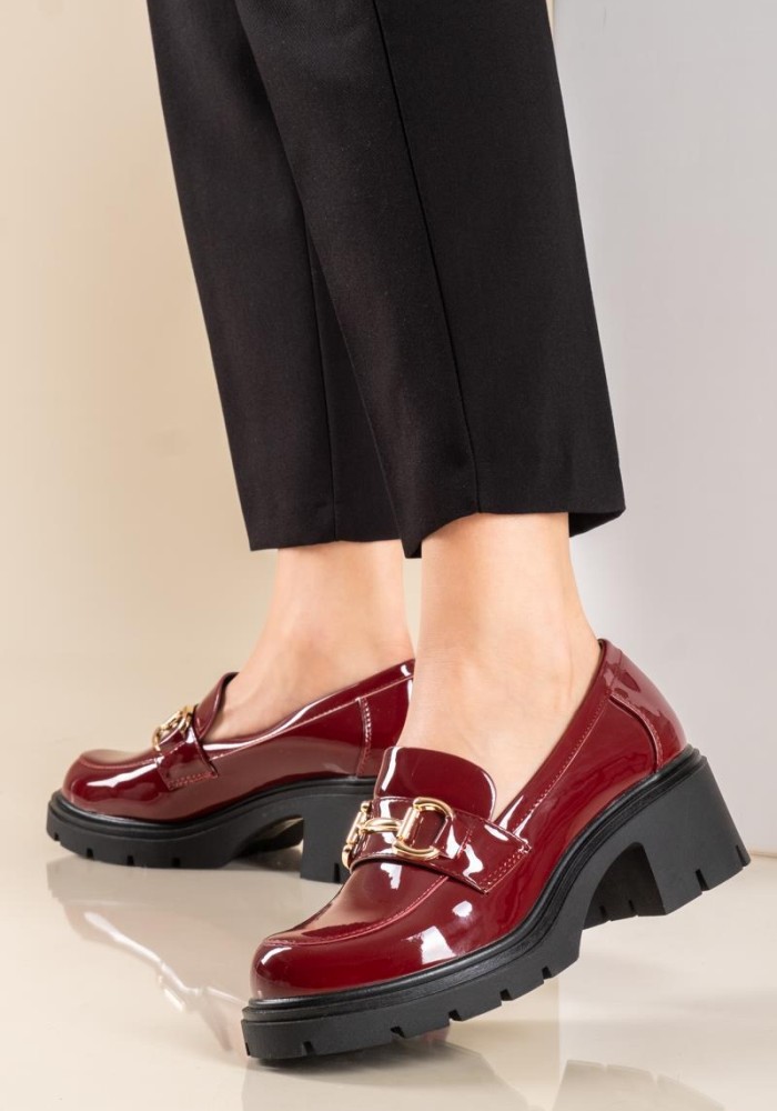 Chunky loafers λουστρίνι με χρυσή αγκράφα 425.Q8708-LU ΜΠΟΡΝΤΩ Chunky loafers λουστρίνι με χρυσή αγκράφα 425.Q8708-LU ΜΠΟΡΝΤΩ