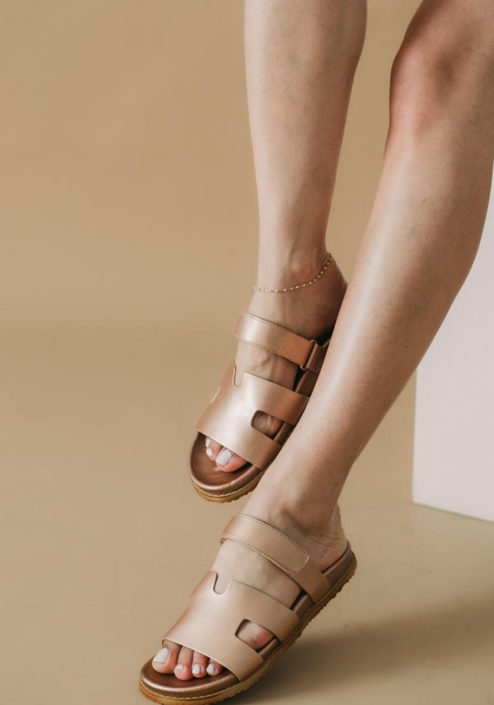 Flatforms με φάσα σε σχήμα Η και ρυθμιζόμενο λουράκι 431.Z65-L ΜΠΡΟΝΖΕ