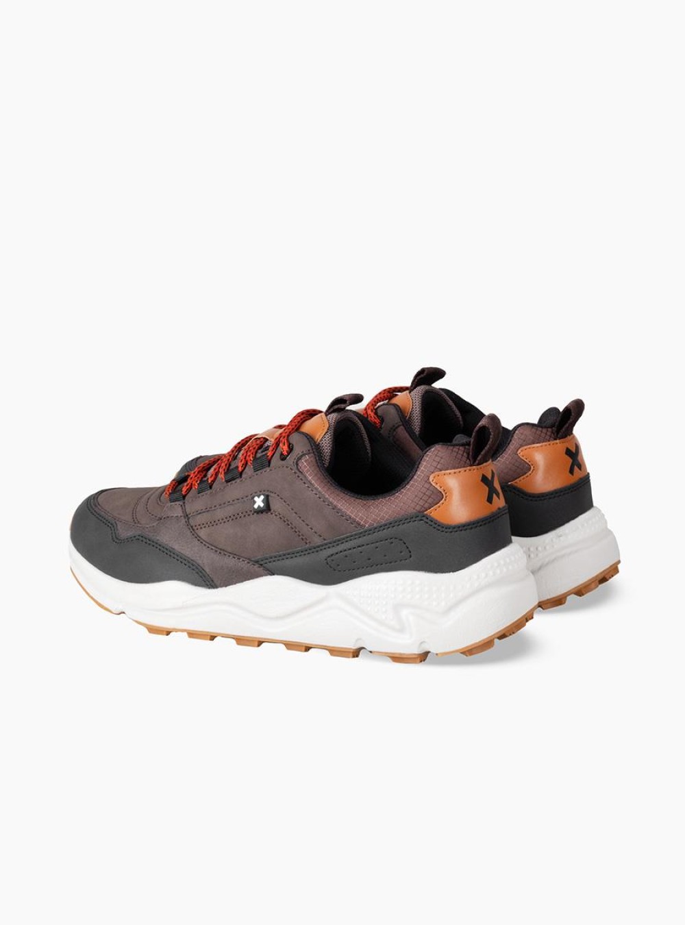 XTI Ανδρικό sneaker 395.143172-L ΚΑΦΕ XTI Ανδρικό sneaker 395.143172-L ΚΑΦΕ