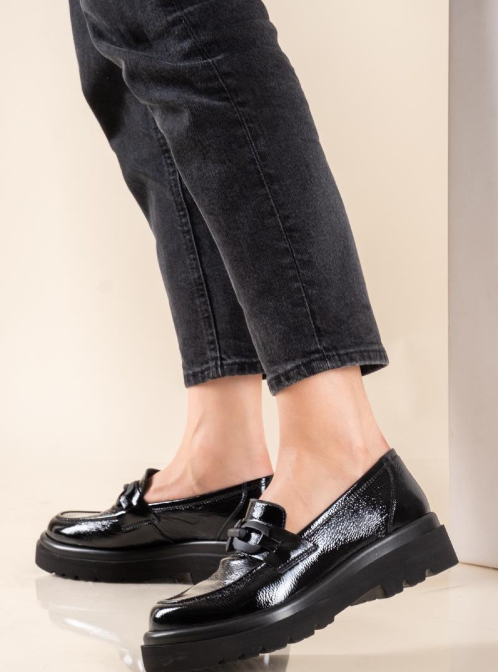 RAGAZZA Δερμάτινα λουστρίνι loafer 331.0547-L ΜΑΥΡΟ RAGAZZA Δερμάτινα λουστρίνι loafer 331.0547-L ΜΑΥΡΟ
