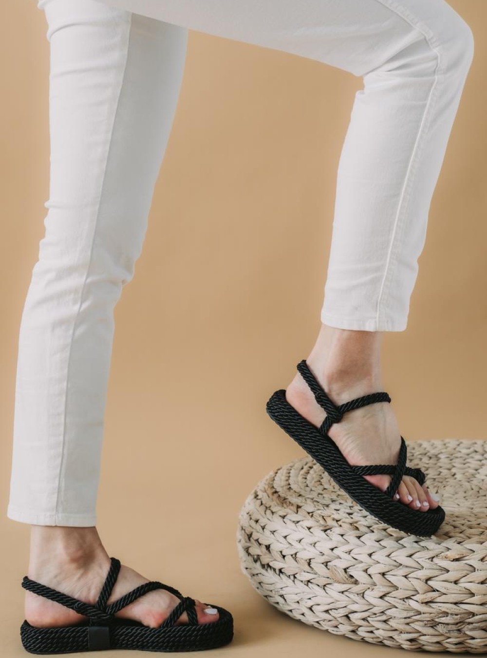 Flatforms πέδιλα με σχοινιά 305.CORFU-2-F ΜΑΥΡΟ Flatforms πέδιλα με σχοινιά 305.CORFU-2-F ΜΑΥΡΟ