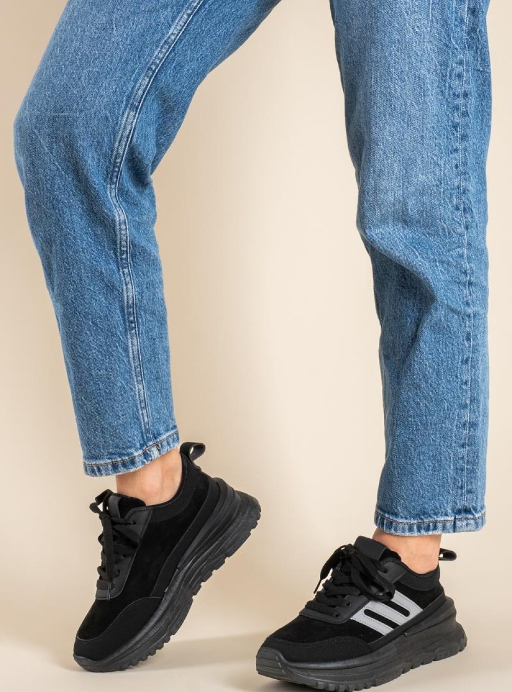 Athletic style sneakers σε συνδυασμό υλικών 431.LY588-L ΜΑΥΡΟ Athletic style sneakers σε συνδυασμό υλικών 431.LY588-L ΜΑΥΡΟ