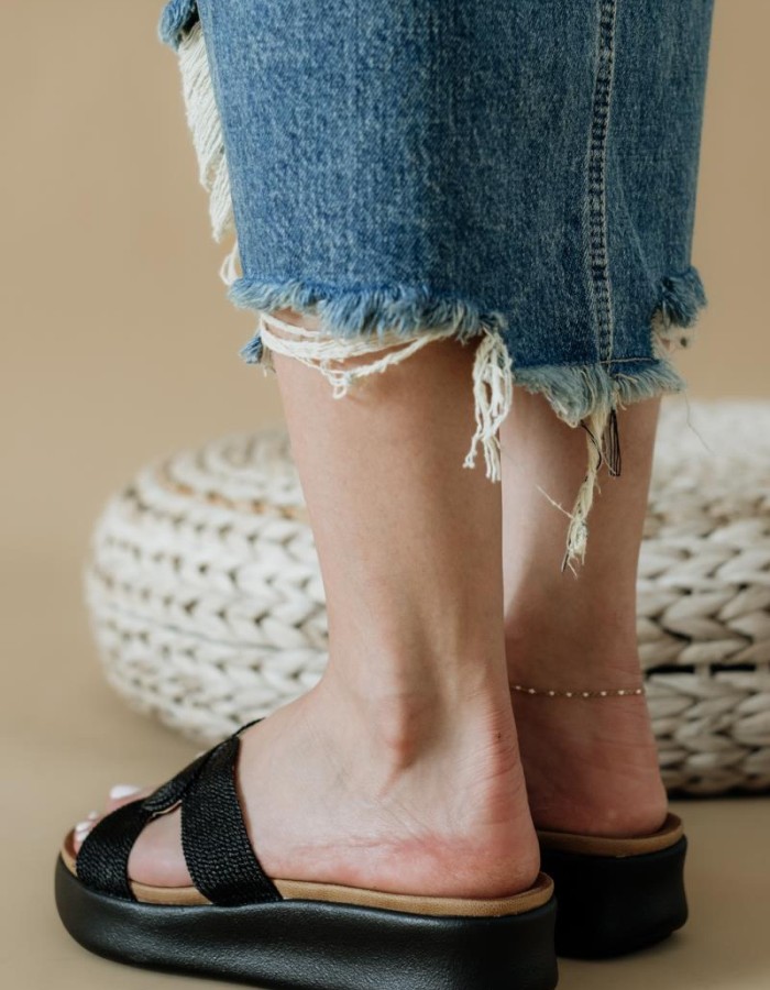 Flatforms με πλεκτή συμμετρική φάσα 431.Z103-L ΜΑΥΡΟ