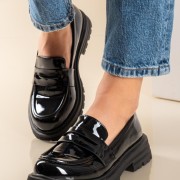 Λουστρίνι loafers με τρακτερωτή σόλα 431.OM2209-LU ΜΑΥΡΟ Λουστρίνι loafers με τρακτερωτή σόλα 431.OM2209-LU ΜΑΥΡΟ