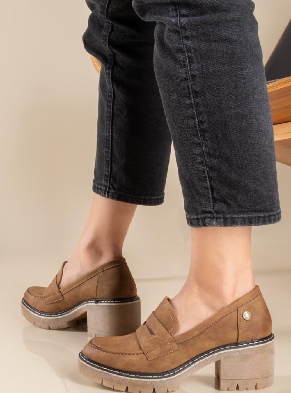 Refresh loafers με κρεπ τακούνι 395.172263-L ΤΑΜΠΑ Refresh loafers με κρεπ τακούνι 395.172263-L ΤΑΜΠΑ