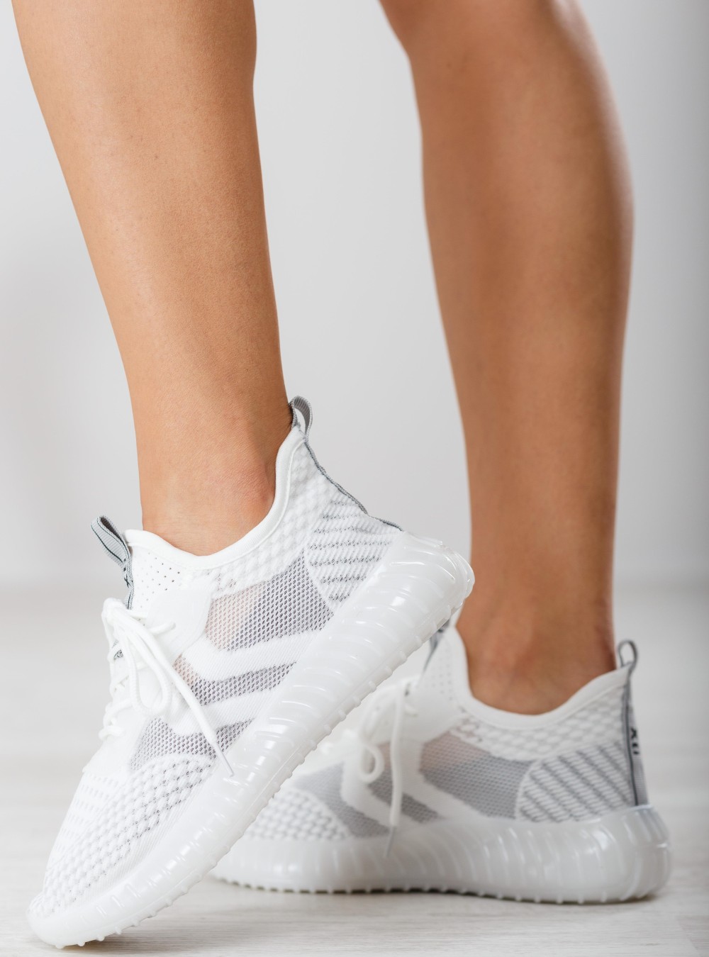 Xti Sneakers 395.42440-F ΑΣΠΡΟ Xti Sneakers 395.42440-F ΑΣΠΡΟ