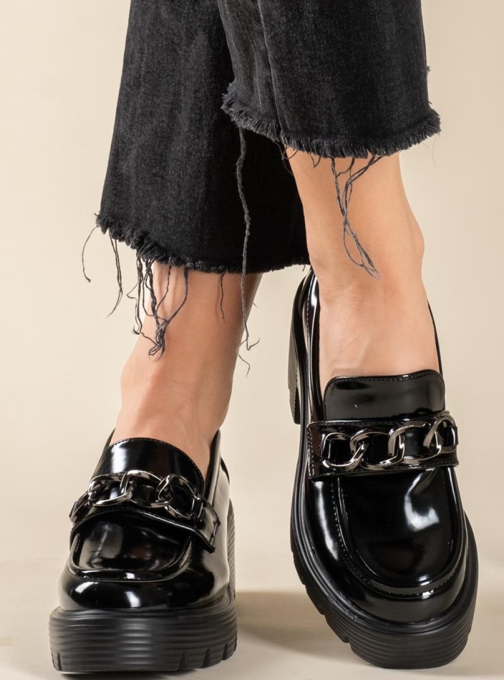 Block-heeled loafers με μεταλλικό διακοσμητικό 431.LT2408-L ΜΑΥΡΟ Block-heeled loafers με μεταλλικό διακοσμητικό 431.LT2408-L ΜΑΥΡΟ