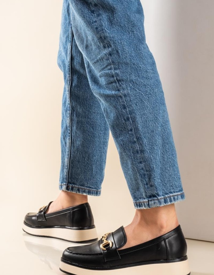 Casual loafers με διακοσμητική αλυσίδα 431.LL1522-L ΜΑΥΡΟ