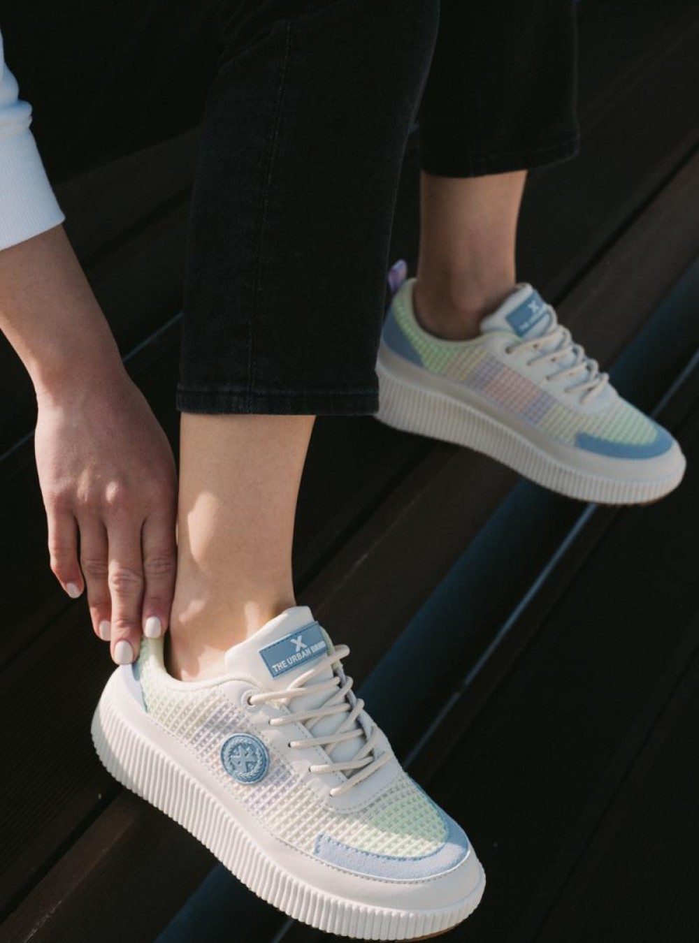 XTI Multicolor sneakers με ιδιαίτερη σόλα 395.142465-L MULTI XTI Multicolor sneakers με ιδιαίτερη σόλα 395.142465-L MULTI