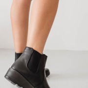 Casual μποτάκι με λάστιχο στο πλάι 330.B5563-L ΜΑΥΡΟ Casual μποτάκι με λάστιχο στο πλάι 330.B5563-L ΜΑΥΡΟ