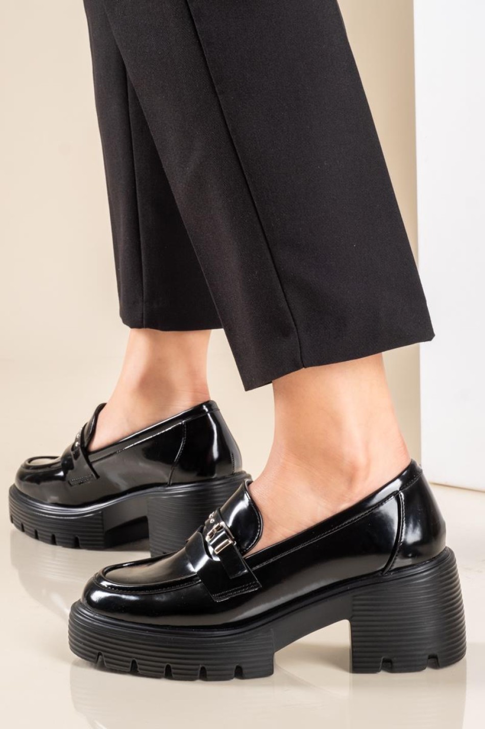 Block-heeled classic loafers 431.LT2409-L ΜΑΥΡΟ Block-heeled classic loafers 431.LT2409-L ΜΑΥΡΟ