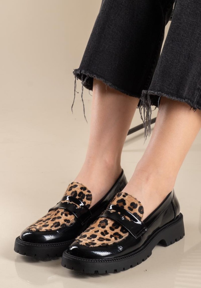 Λουστρίνι loafer με λεοπάρ pony skin λεπτομέρειες 330.2504-LU ΜΑΥΡΟ/ΛΕΟΠΑΡ