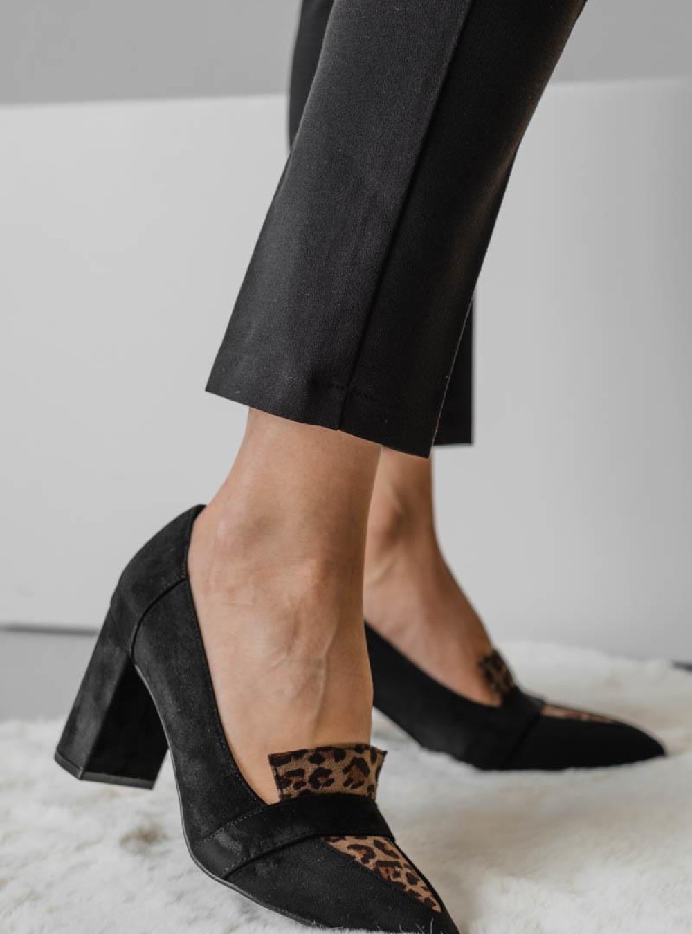 ADAMS Suede μυτερές γόβες με λεοπάρ λεπτομέρειες 004.848-23501-C ΜΑΥΡΟ/ΛΕΟΠΑΡ ADAMS Suede μυτερές γόβες με λεοπάρ λεπτομέρειες 004.848-23501-C ΜΑΥΡΟ/ΛΕΟΠΑΡ