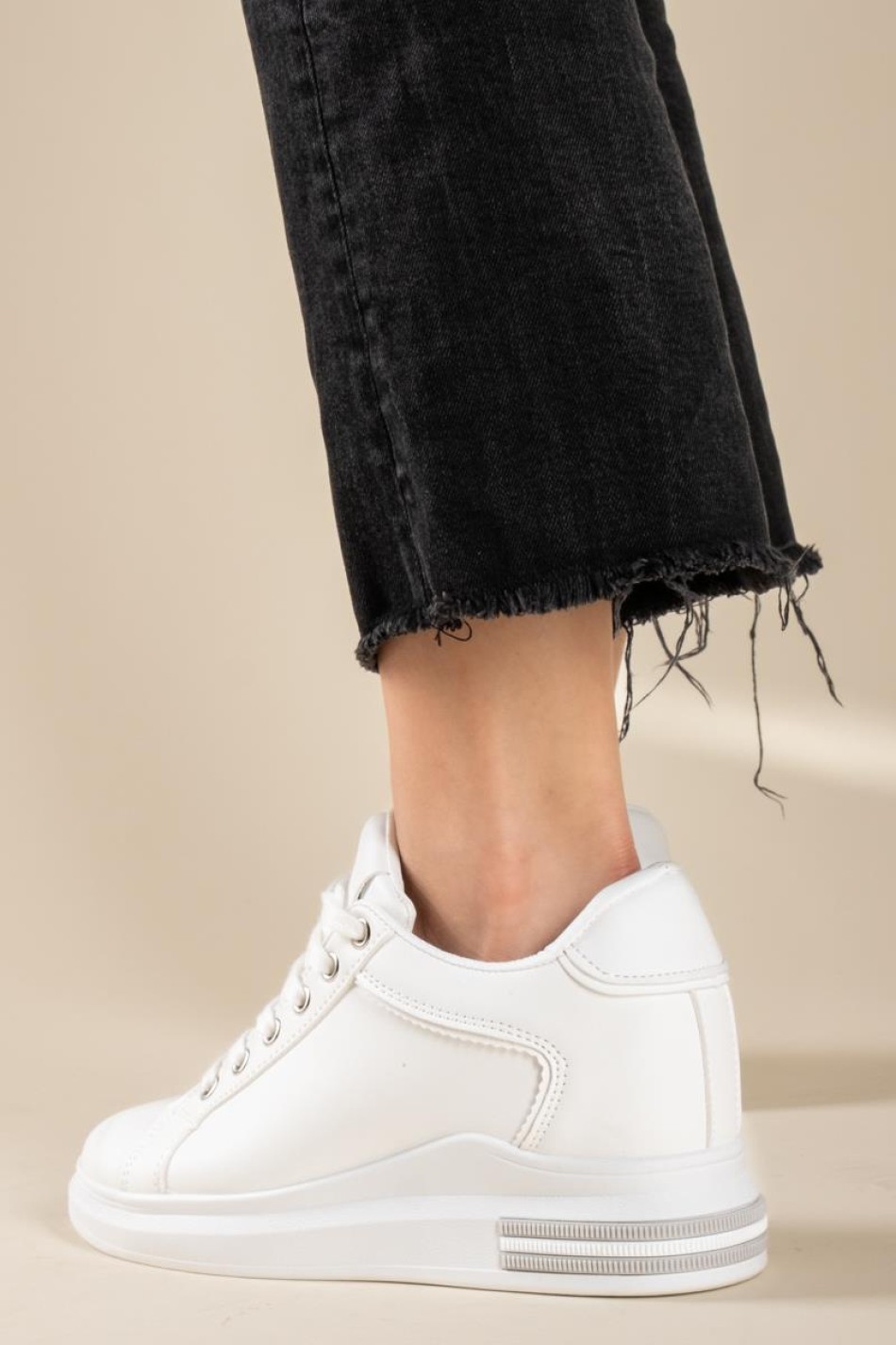 Tennis sneakers με εσωτερικό τακούνι 431.LY661-L ΑΣΠΡΟ Tennis sneakers με εσωτερικό τακούνι 431.LY661-L ΑΣΠΡΟ