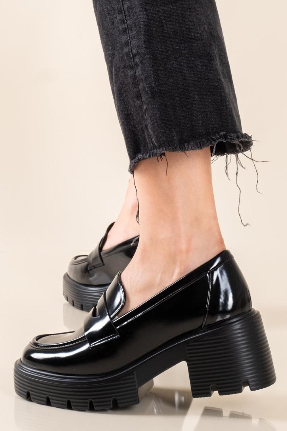 Block-heeled classic loafers 431.LT2407-L ΜΑΥΡΟ Block-heeled classic loafers 431.LT2407-L ΜΑΥΡΟ