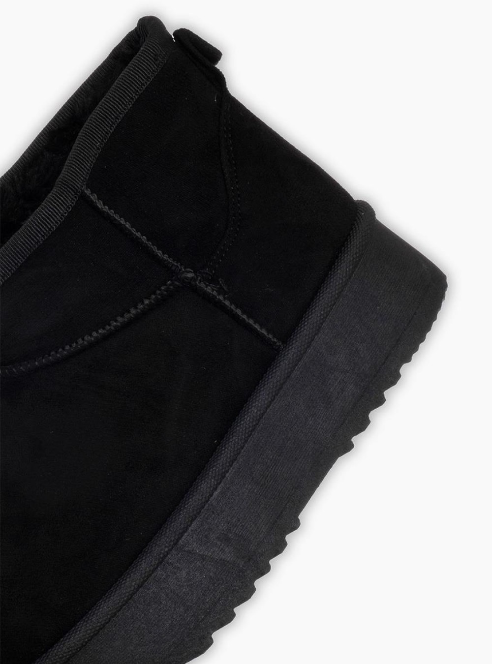 Suede μποτάκι για κορίτσια με εσωτερική γούνα 330.C768-C ΜΑΥΡΟ