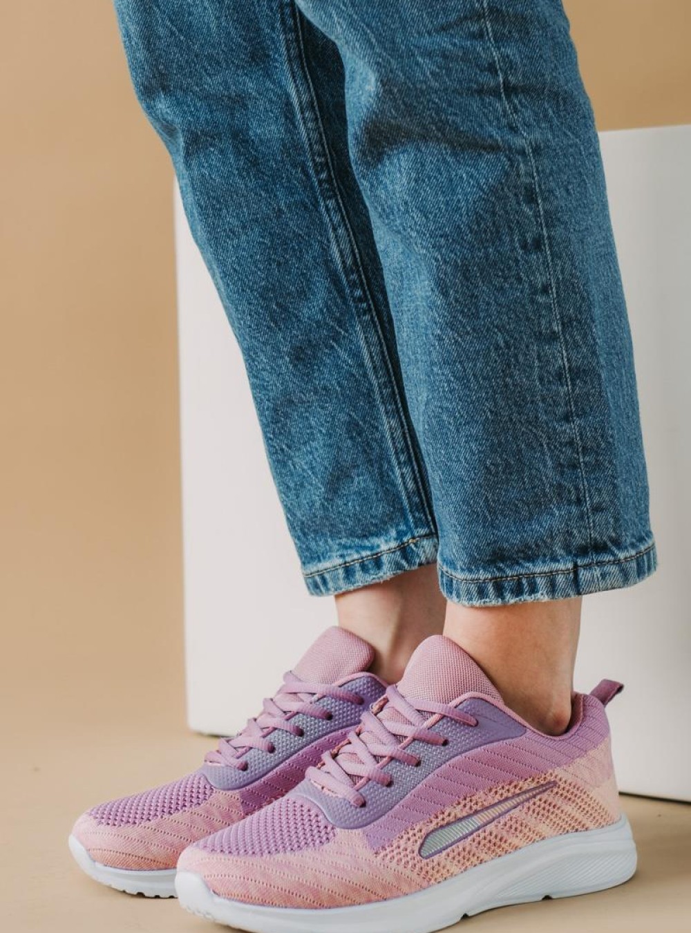 Υφασμάτινα running sneakers 318.TR111701-W-F ΡΟΖ Υφασμάτινα running sneakers 318.TR111701-W-F ΡΟΖ