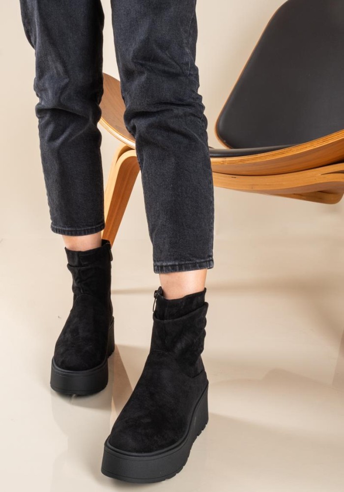 Suede μποτάκι με πλατφόρμα 431.OS582-C ΜΑΥΡΟ