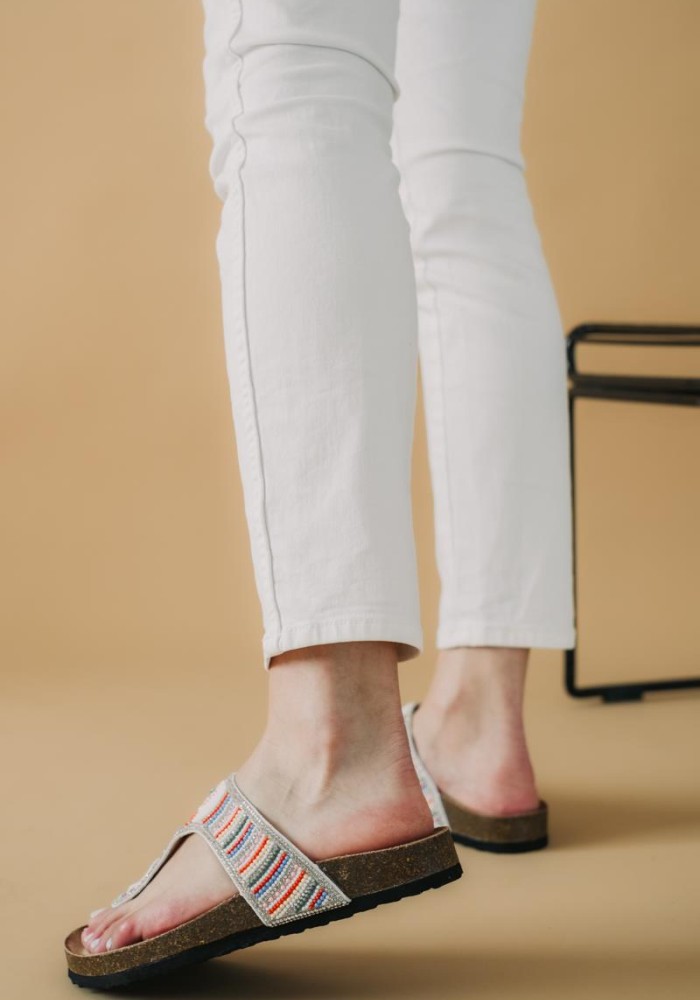 Boho style fussbett flatform με T-bar 330.TZ697-F ΑΣΠΡΟ