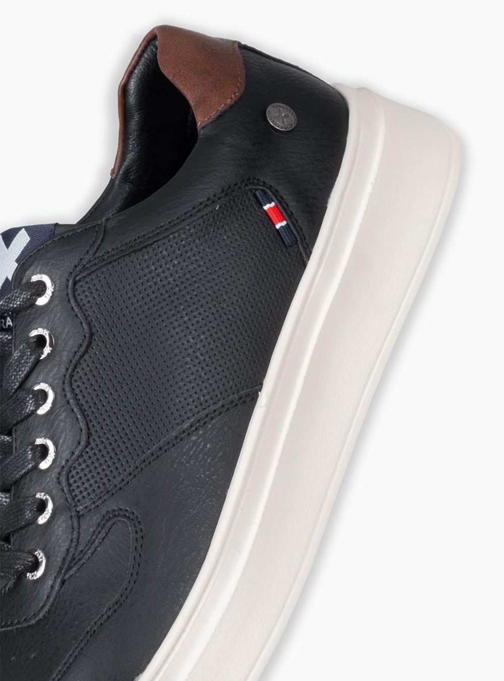 XTI Ανδρικό sneaker 395.143229-L ΜΑΥΡΟ/ΑΣΠΡΟ XTI Ανδρικό sneaker 395.143229-L ΜΑΥΡΟ/ΑΣΠΡΟ