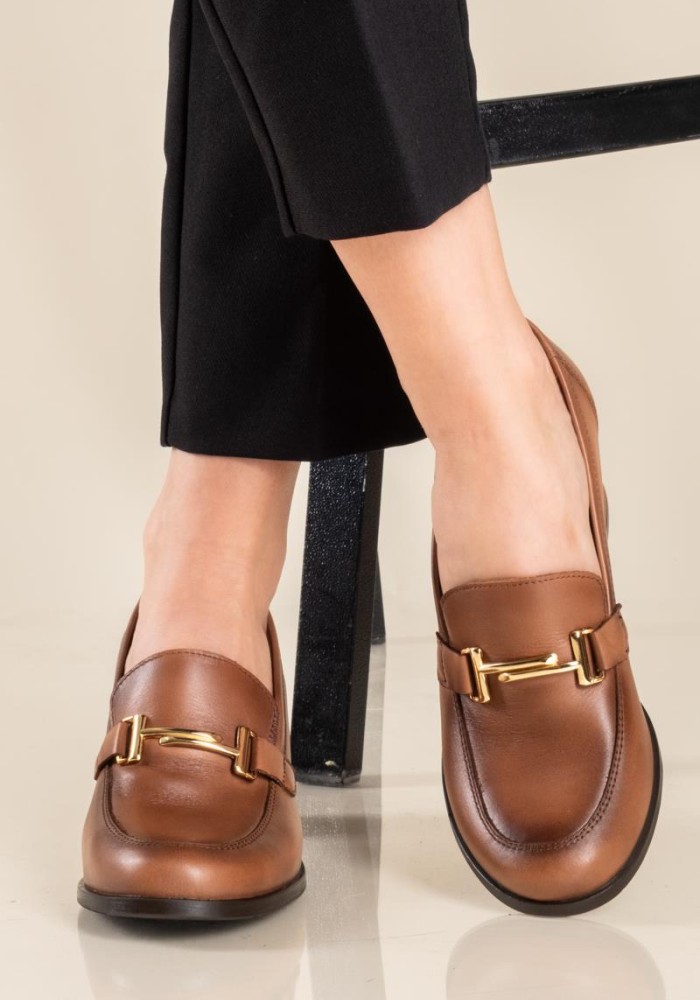 RAGAZZA δερμάτινα loafers με διακοσμητική αλυσίδα 331.063-L ΤΑΜΠΑ
