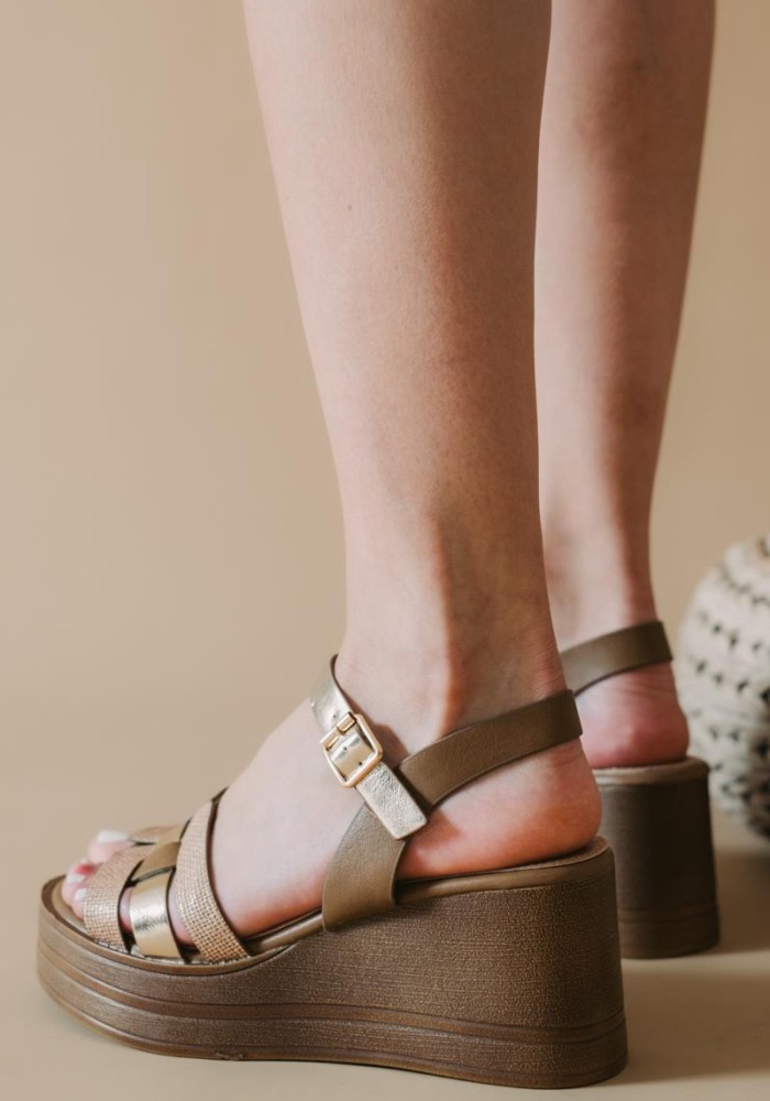Blondie Suede πλατφόρμες με φαρδιά φάσα 202.SD31023-L ΠΟΥΡΟ