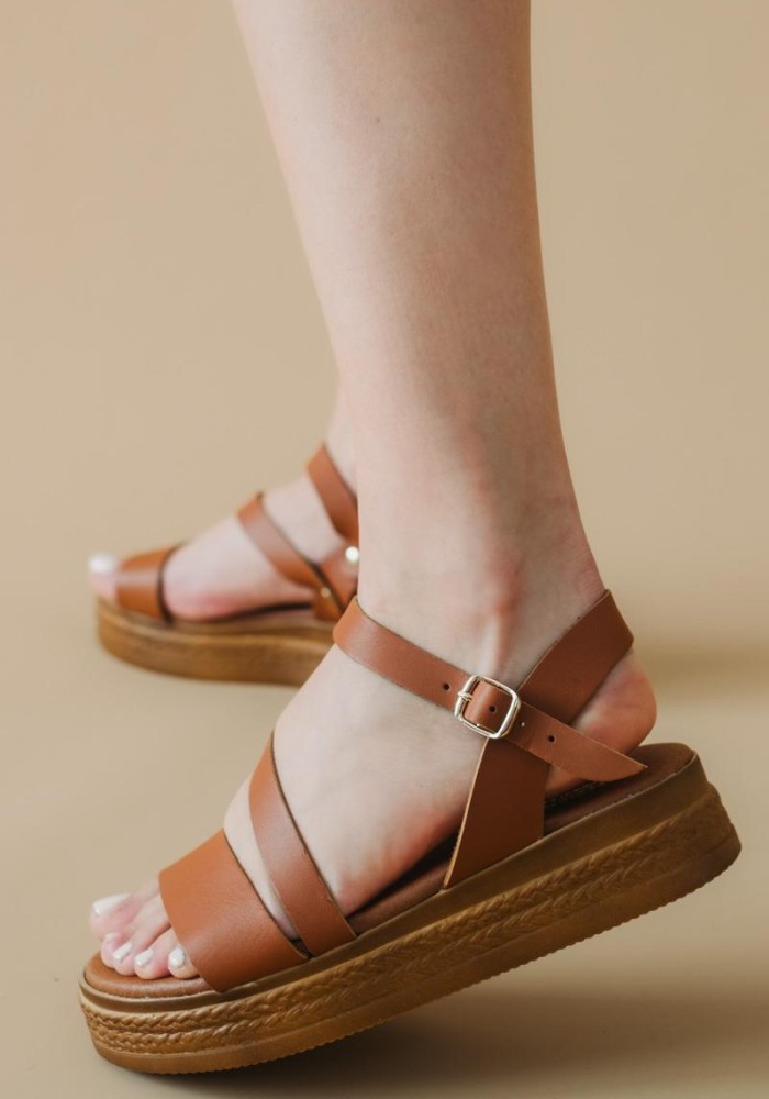 Flatforms με διαγώνιο λουράκι και μπαρέτα 330.1001623-L ΤΑΜΠΑ
