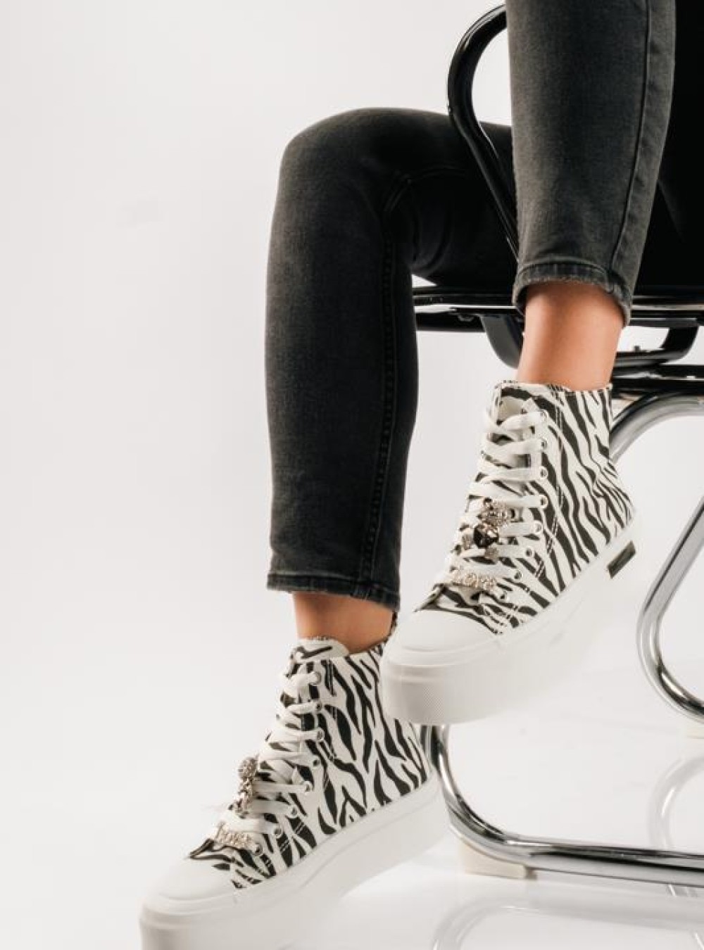 Δίσολα υφασμάτινα sneakers μποτάκια ZEBRA Δίσολα υφασμάτινα sneakers μποτάκια ZEBRA