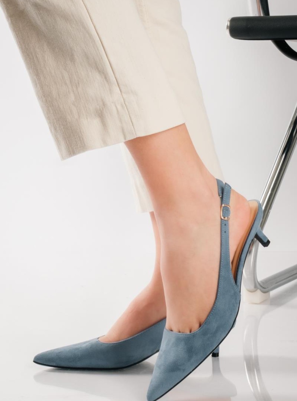 Slingback suede μυτερές γόβες ΓΑΛΑΖΙΟ Slingback suede μυτερές γόβες ΓΑΛΑΖΙΟ