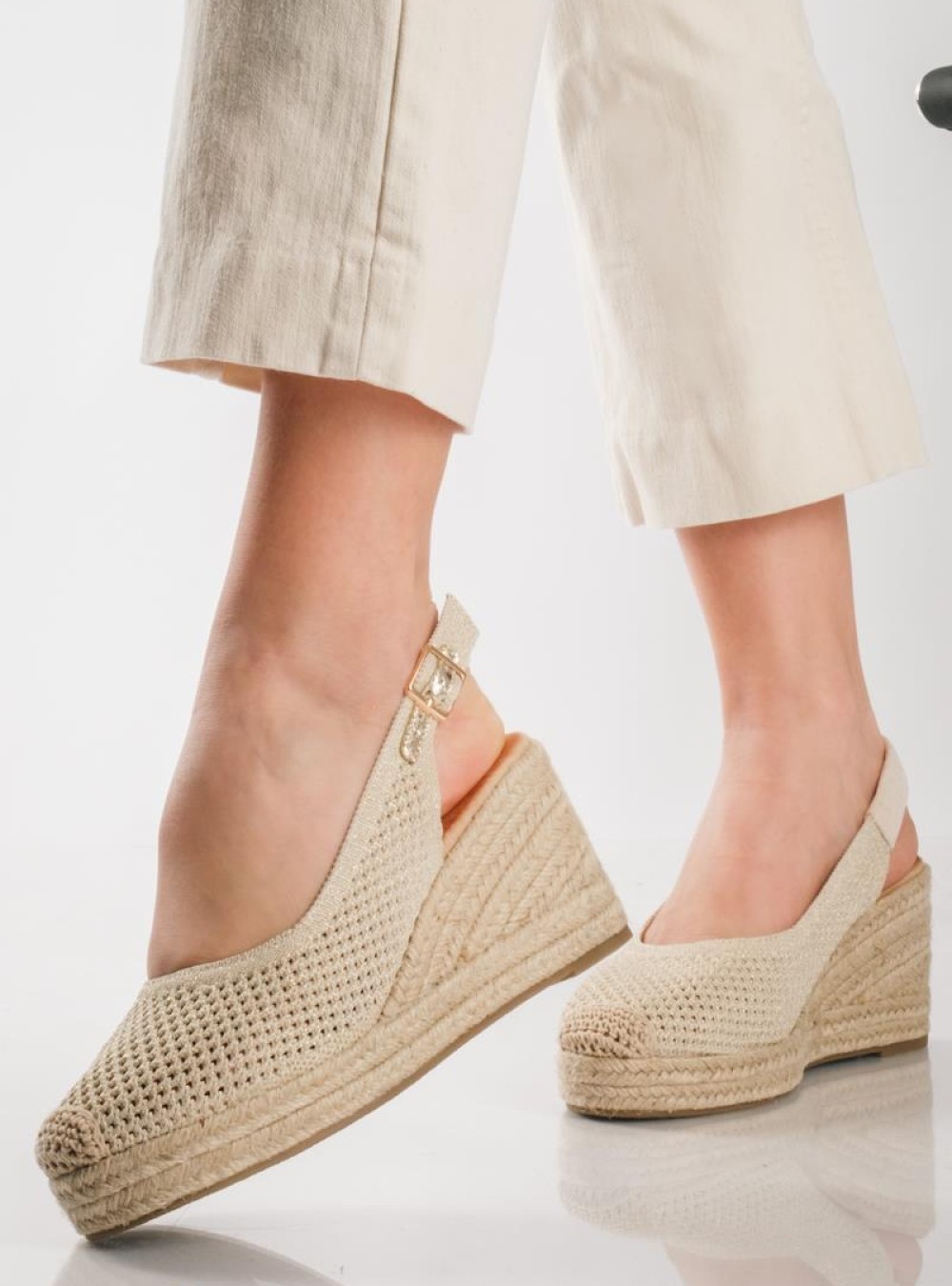 Slingback πλατφόρμες εσπαντρίγιες ΜΠΕΖ Slingback πλατφόρμες εσπαντρίγιες ΜΠΕΖ