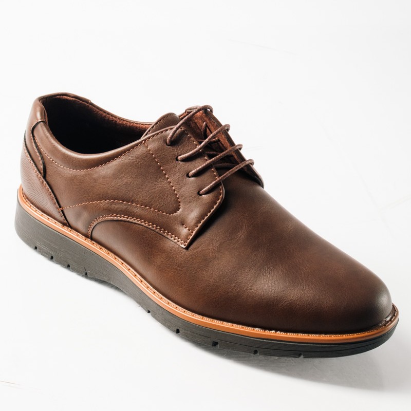 Με κορδόνια